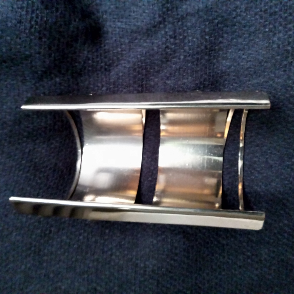 Bangle - Picture 4 of 5
